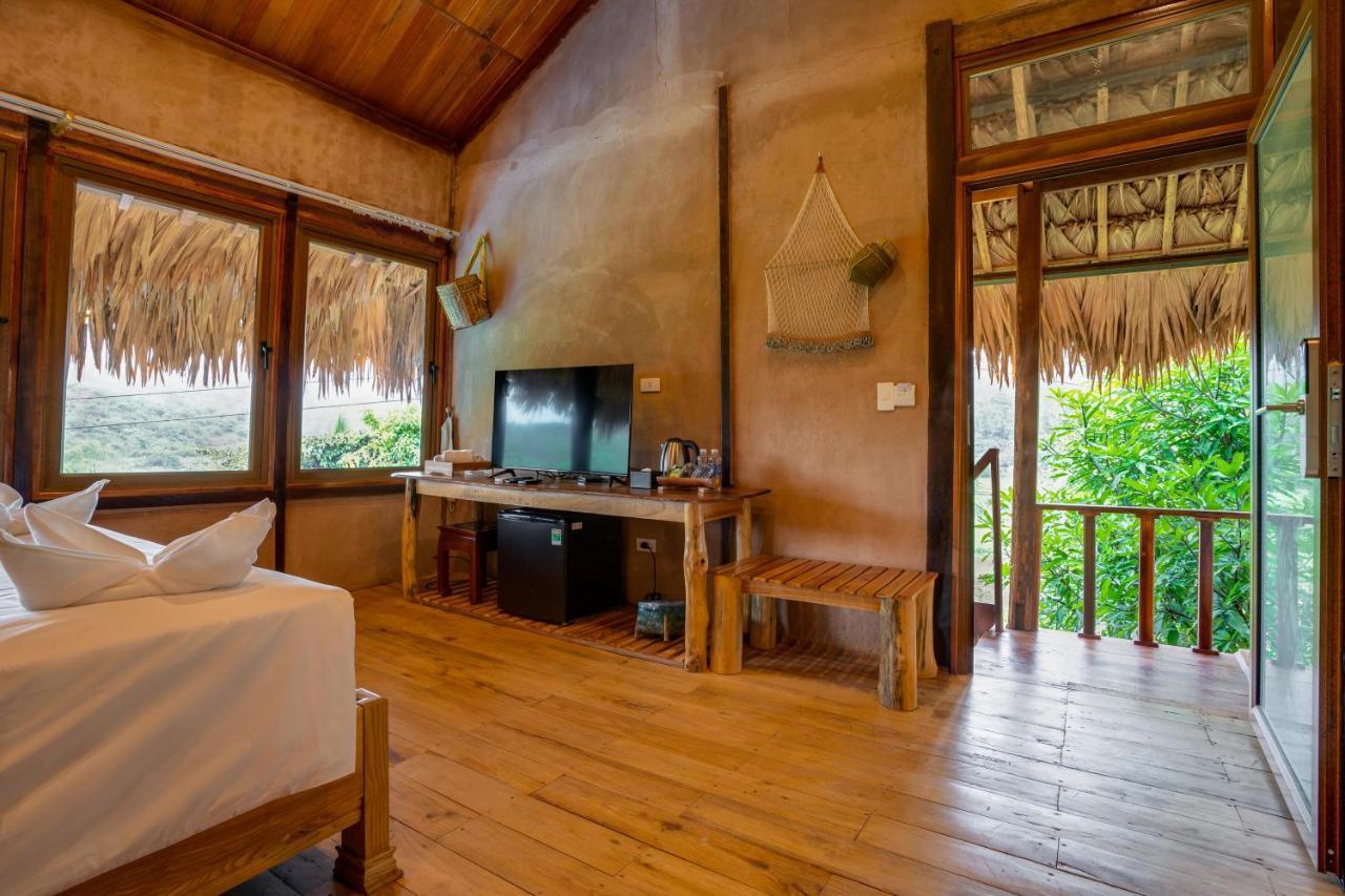 Mai Chau Onsen Retreat Hotel Exterior photo