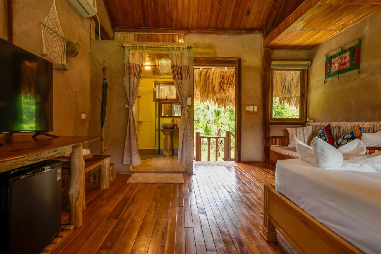 Mai Chau Onsen Retreat Hotel Exterior photo