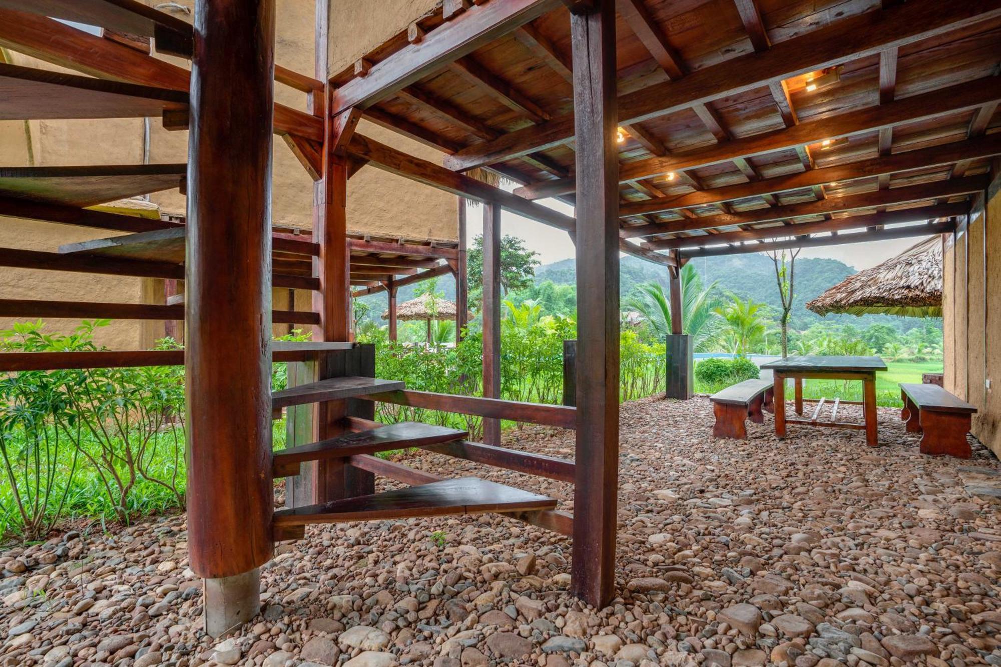 Mai Chau Onsen Retreat Hotel Exterior photo