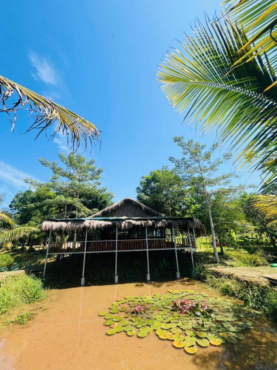 Mai Chau Onsen Retreat Hotel Exterior photo